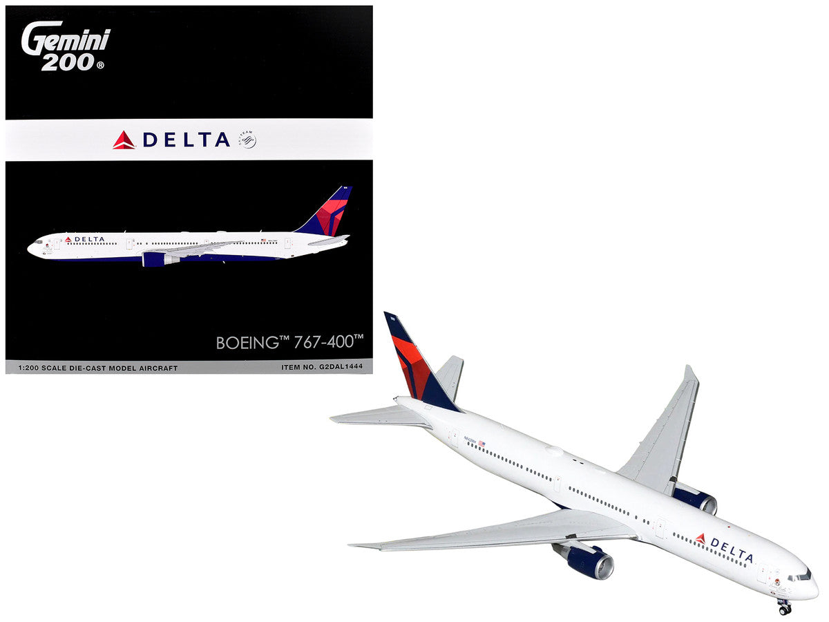 Boeing 767-400ER Commercial Aircraft "Delta Air Lines" (N482MH) White with Blue and Red Tail "Gemini 200" 1/200 Diecast Model Airplane by GeminiJets GeminiJets