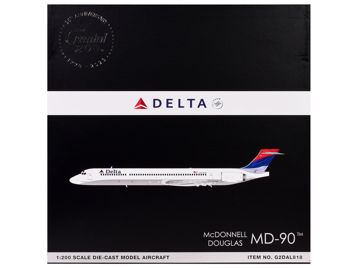 McDonnell Douglas MD-90 Commercial Aircraft "Delta Air Lines" (N910DN) White with Blue and Red Tail "Gemini 200" Series 1/200 Diecast Model Airplane by GeminiJets GeminiJets