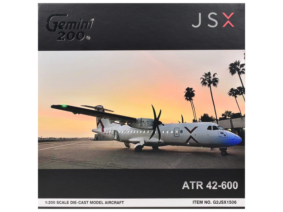 ATR 42-600 Commercial Aircraft "JSX" (N400JX) White with Red Stripes "Gemini 200" Series 1/200 Diecast Model Airplane by GeminiJets GeminiJets