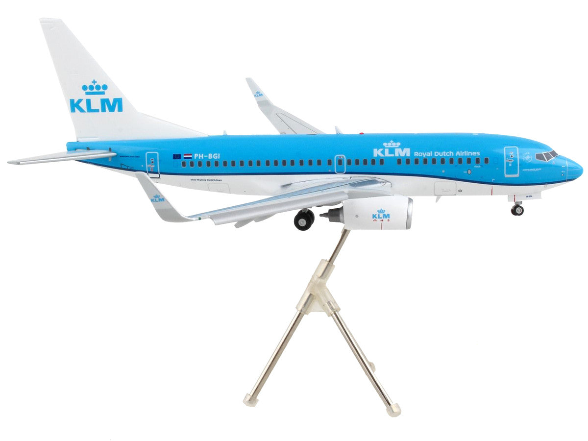 Boeing 737-700 Commercial Aircraft with Flaps Down "KLM Royal Dutch Airlines" Blue with White Tail "Gemini 200" Series 1/200 Diecast Model Airplane by GeminiJets GeminiJets