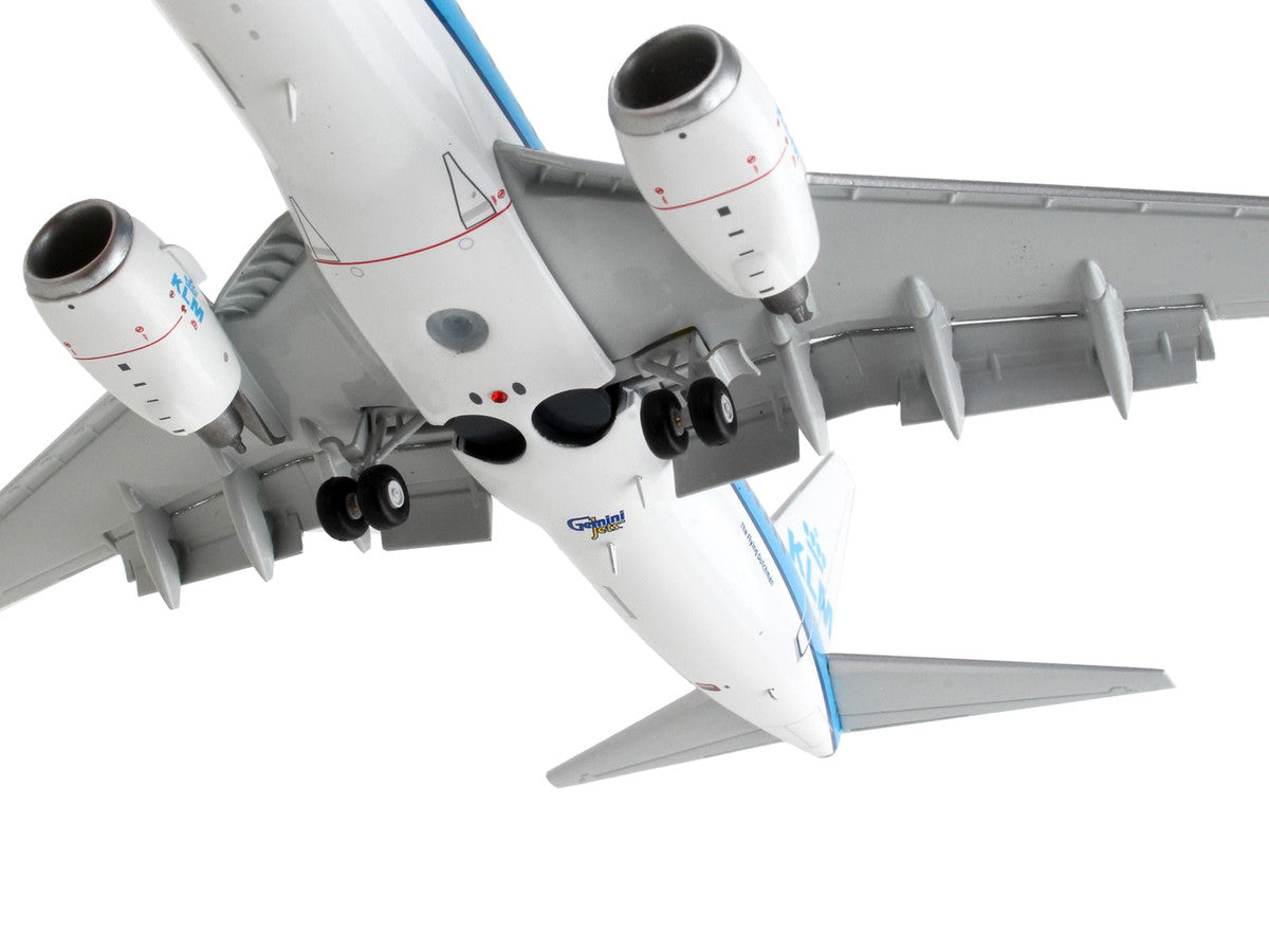 Boeing 737-700 Commercial Aircraft with Flaps Down "KLM Royal Dutch Airlines" Blue with White Tail "Gemini 200" Series 1/200 Diecast Model Airplane by GeminiJets GeminiJets