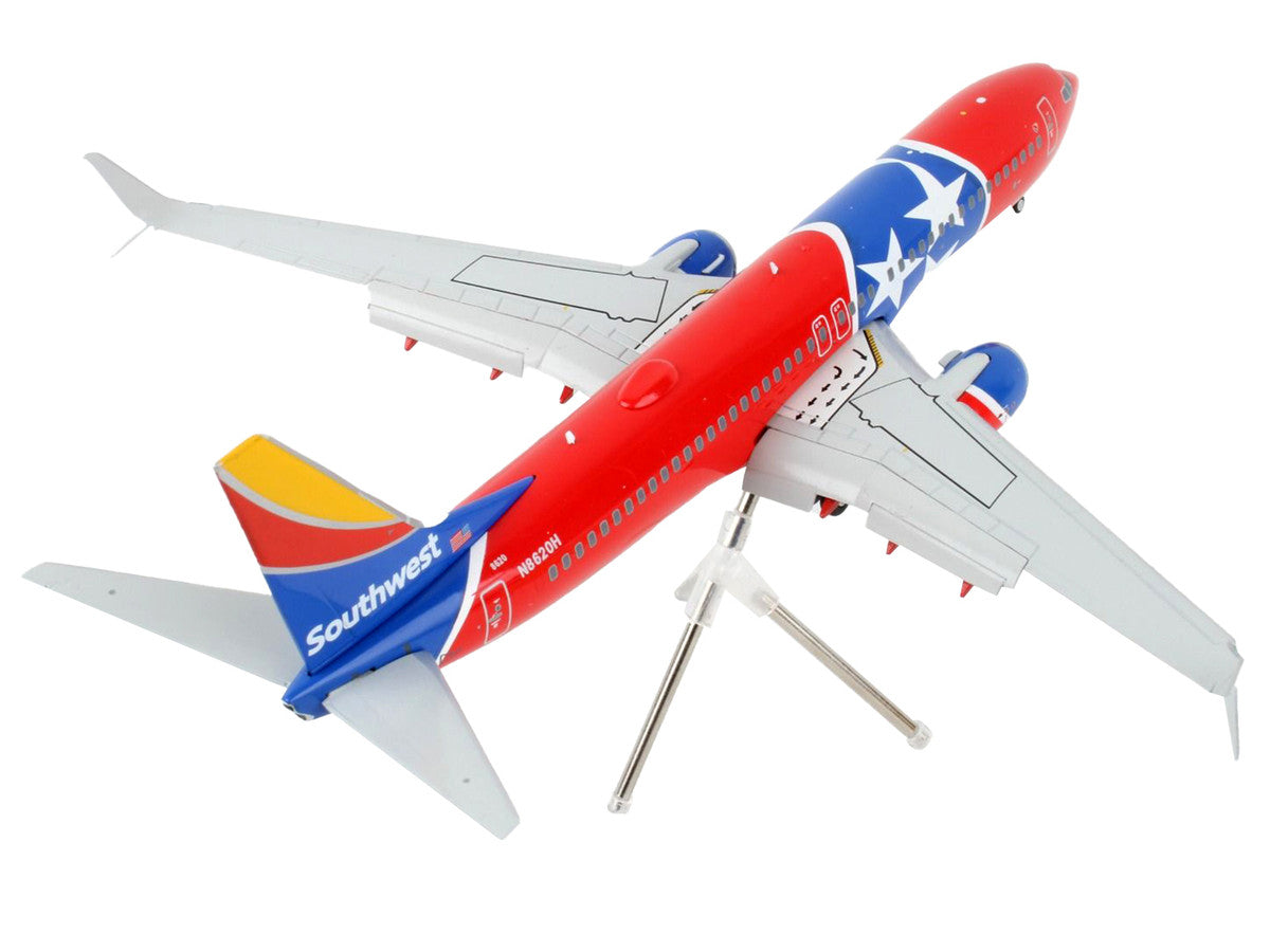 Boeing 737-800 Commercial Aircraft with Flaps Down "Southwest Airlines - Tennessee One" Tennessee Flag Livery "Gemini 200" Series 1/200 Diecast Model Airplane by GeminiJets GeminiJets