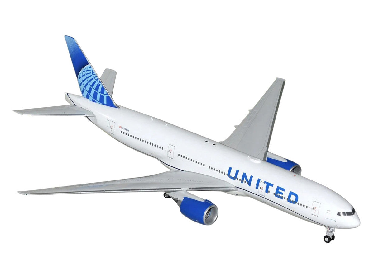 Boeing 777-200ER Commercial Aircraft "United Airlines" (N798UA) White with Blue Tail "Gemini 200" Series 1/200 Diecast Model by GeminiJets GeminiJets