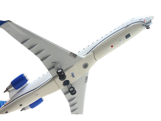 Bombardier CRJ550 Commercial Aircraft "United Express" (N506GJ) White with Blue Tail "Gemini 200" Series 1/200 Diecast Model Airplane by GeminiJets-0