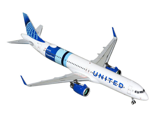 Airbus A321neo Commercial Aircraft "United Airlines Coastliner" (N94750) White with Blue Stripes "Gemini 200" Series 1/200 Diecast Model Airplane by GeminiJets GeminiJets