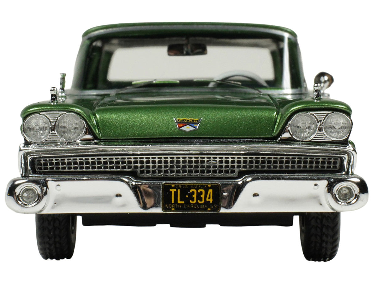 1959 Ford Country Squire Sherwood Green Metallic with Woodgrain Sides and Green Interior Limited Edition to 200 pieces Worldwide 1/43 Model Car by Goldvarg Collection Goldvarg Collection