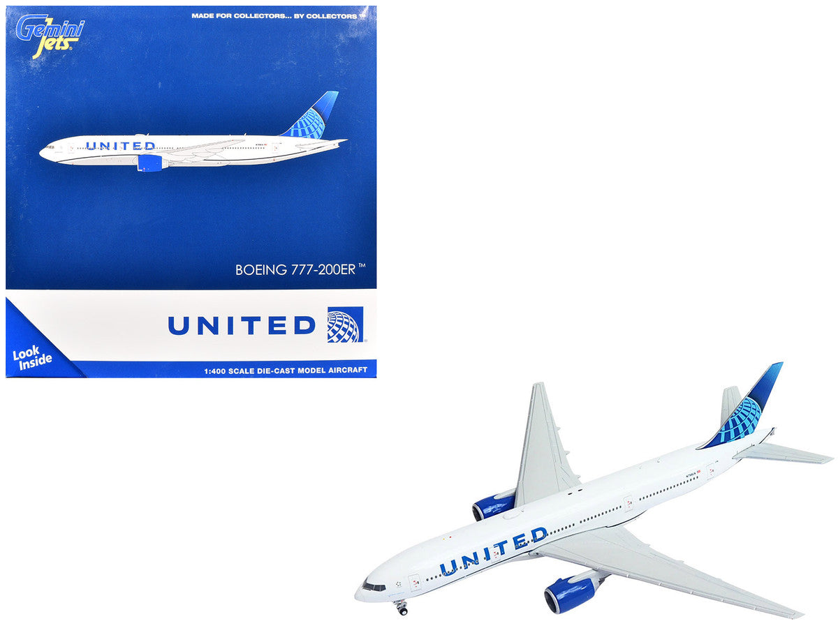 Boeing 777-200ER Commercial Aircraft "United Airlines" (N798UA) White with Blue Tail 1/400 Diecast Model Airplane by GeminiJets-3