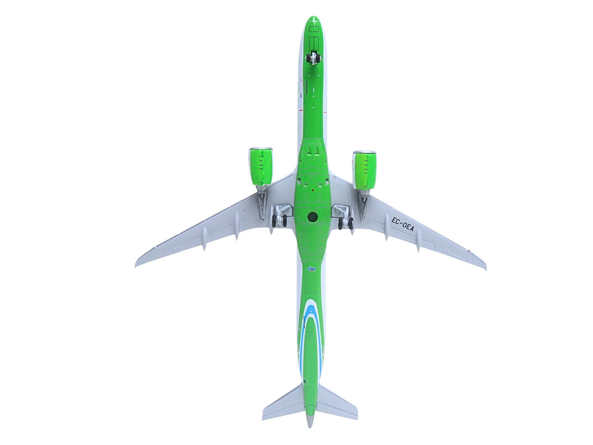 Embraer E195-E2 Commercial Aircraft "Binter Canarias" (EC-OEA) White with Green Tail Stripes Stripes 1/400 Diecast Model Airplane by GeminiJets-1