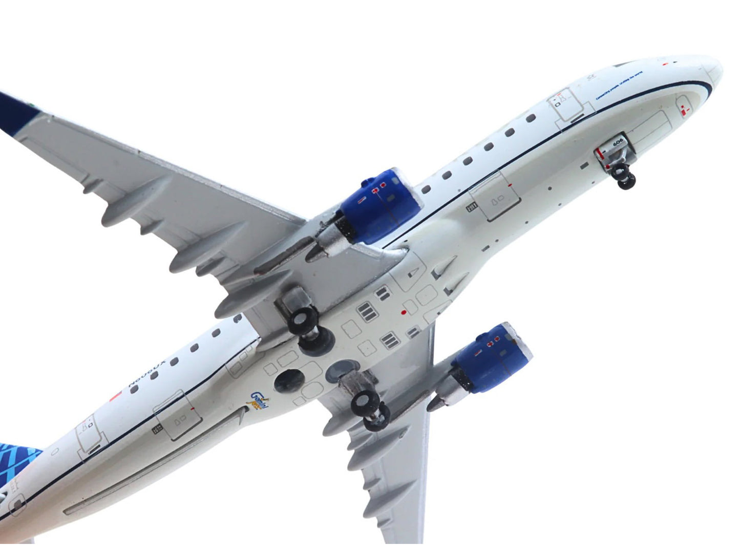 Embraer ERJ-175 Commercial Aircraft "United Express - SkyWest Airlines" (N606UX) White with Blue Tail 1/400 Diecast Model Airplane by GeminiJets