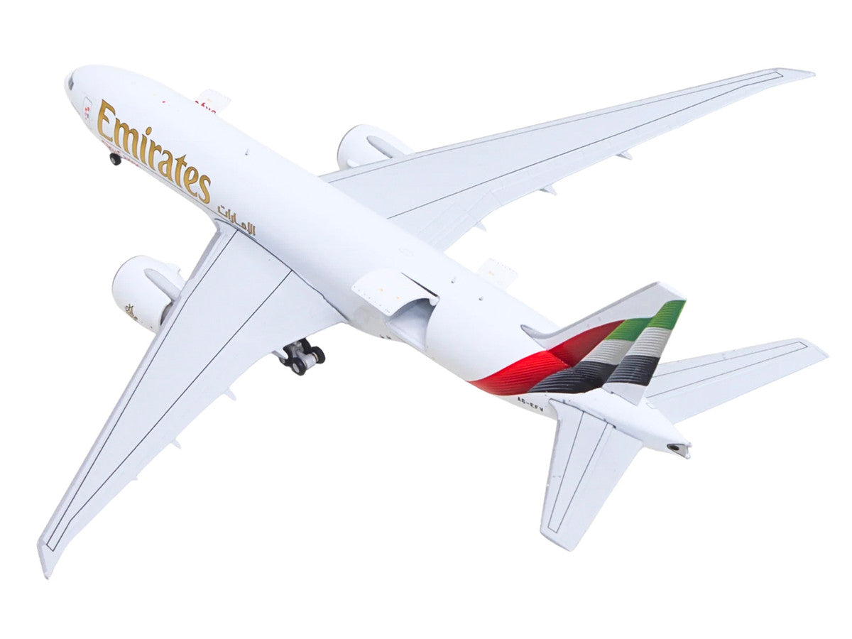 Boeing 777F Commercial Aircraft "Emirates SkyCargo" (A6-EFV) White with Striped Tail "Interactive Series" 1/400 Diecast Model by GeminiJets GeminiJets