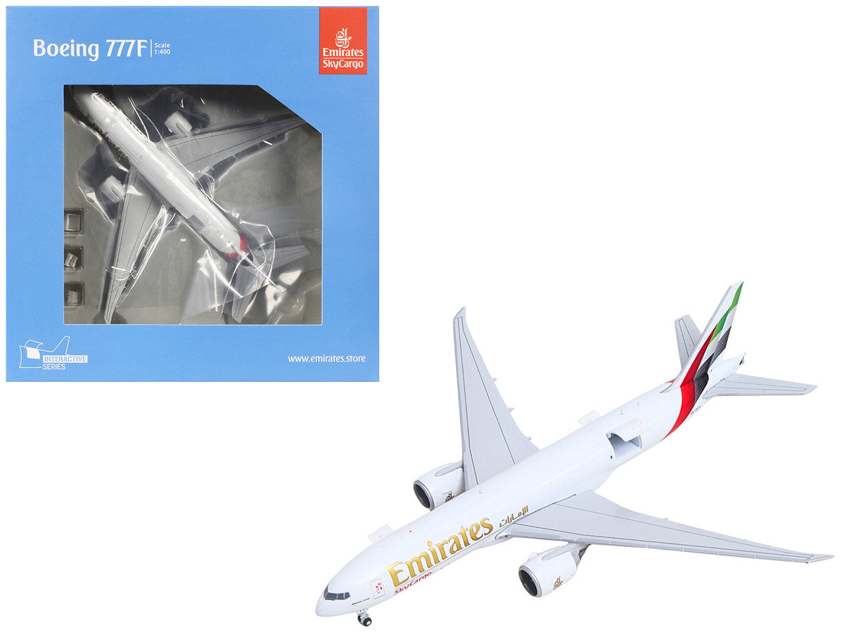 Boeing 777F Commercial Aircraft "Emirates SkyCargo" (A6-EFV) White with Striped Tail "Interactive Series" 1/400 Diecast Model by GeminiJets GeminiJets