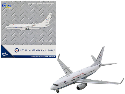 Boeing 737-700 Aircraft "Royal Australian Air Force 100th Anniversary" (A36-001) White with Blue Stripes "Gemini Macs" Series 1/400 Diecast Model Airplane by GeminiJets GeminiJets