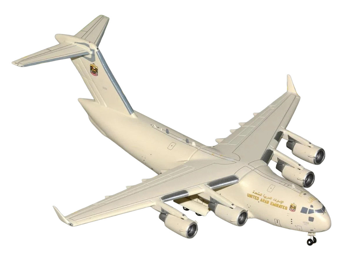 Boeing C-17 Globemaster III Transport Aircraft "United Arab Emirates Air Force" Beige "Gemini Macs" Series 1/400 Diecast Model Airplane by GeminiJets GeminiJets