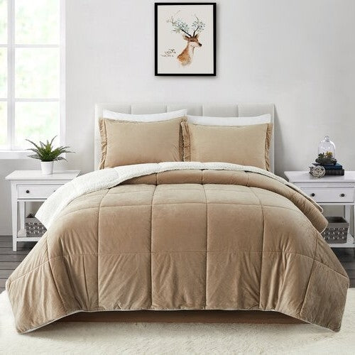 Queen Plush Microfiber Reversible Comforter Set in Gold-1