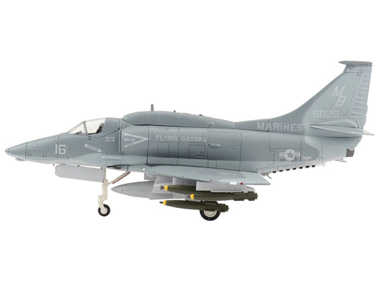 Douglas A-4F Skyhawk Attack Aircraft VMA-142 "Flying Gators" (1984) "Air Power Series" 1/72 Diecast Model by Hobby Master