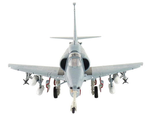 Douglas A-4M Skyhawk Aircraft "VMA-131 Diamondbacks" (1993) United States Marines "Air Power Series" 1/72 Diecast Model by Hobby Master-0