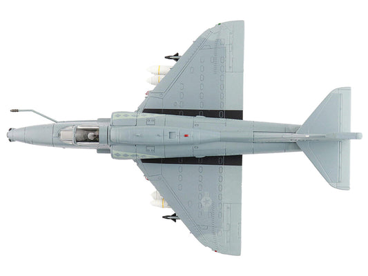 Douglas A-4M Skyhawk Aircraft "VMA-131 Diamondbacks" (1993) United States Marines "Air Power Series" 1/72 Diecast Model by Hobby Master-1