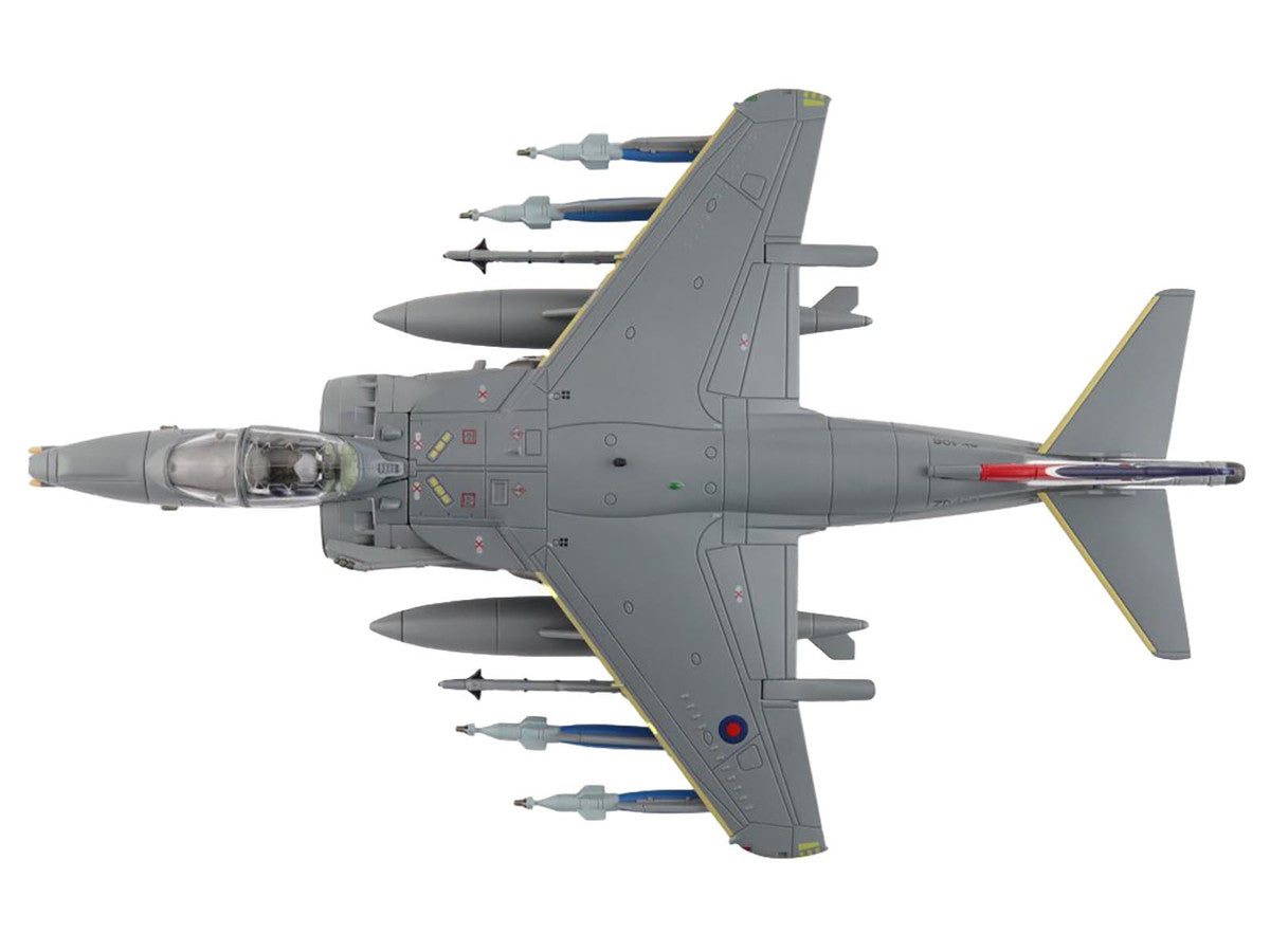 British Aerospace Harrier GR.9 Aircraft "ZD406 Royal Navy Strike Wing RAF Station Cottesmore" (2009) British Royal Air Force/Navy "Air Power Series" 1/72 Diecast Model by Hobby Master Hobby Master