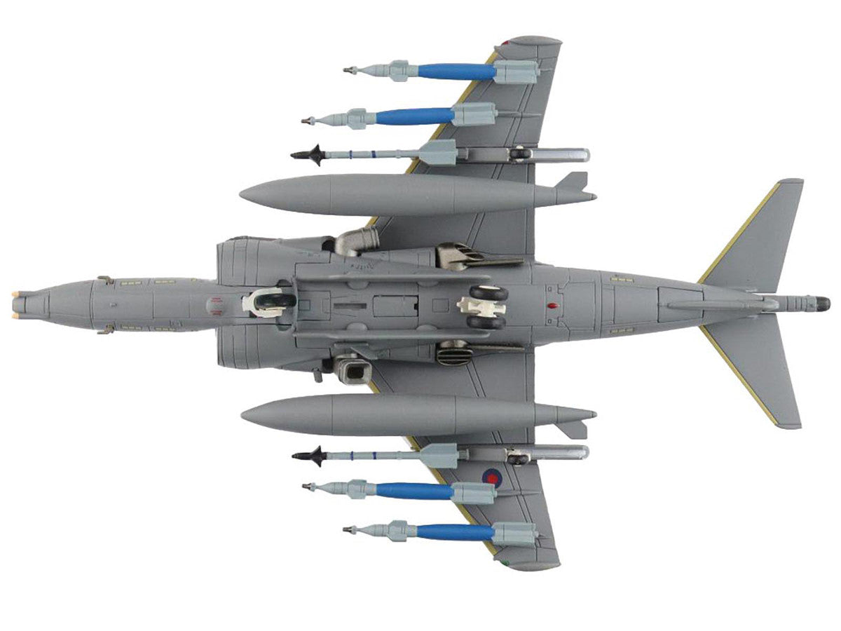 British Aerospace Harrier GR.9 Aircraft "ZD406 Royal Navy Strike Wing RAF Station Cottesmore" (2009) British Royal Air Force/Navy "Air Power Series" 1/72 Diecast Model by Hobby Master Hobby Master