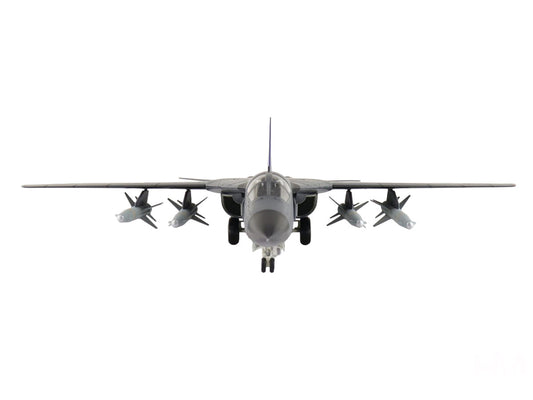 General Dynamics F-111C Pig Aircraft "A8-131 F-111 Operations 30th Anniversary" (2003) Royal Australian Air Force "Air Power Series" 1/72 Diecast Model by Hobby Master-0