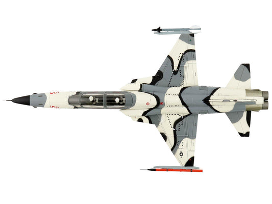 Northrop F-5F Tiger II Aircraft "810834 Franken Tiger VFC-111 Sundowners" (2023) United States Navy "Air Power Series" 1/72 Diecast Model by Hobby Master Hobby Master
