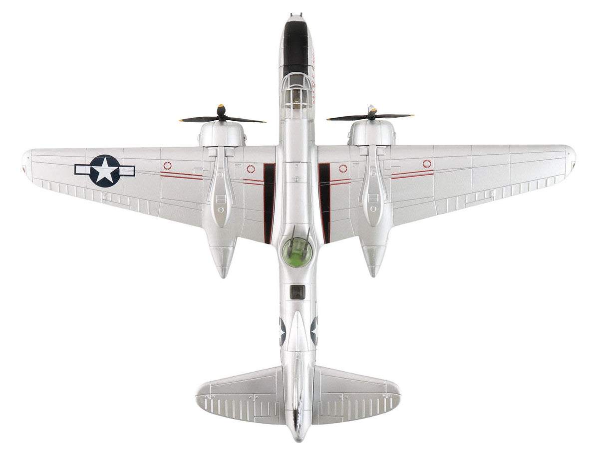 Douglas A-20G Havoc Aircraft "Little Chief 43-9521 321st BS" (1944) United States Army Air Forces "Air Power Series" 1/72 Diecast Model by Hobby Master-2