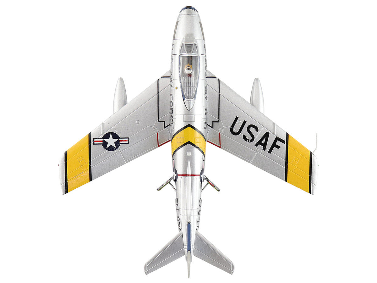 North American F-86F Sabre Fighter Aircraft "24872 Gene Kranz My Darling Marta, 69th Fighter Bomber Squadron, EAA Aviation Museum" United States Air Force "Air Power Series" 1/72 Diecast Model by Hobby Master Hobby Master