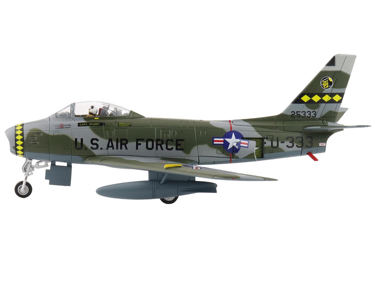 North American F-86F Sabre Fighter Aircraft "25333 461st Fighter Day Squadron West Germany" (1955) United States Air Forces in Europe "Air Power Series" 1/72 Diecast Model by Hobby Master Hobby Master