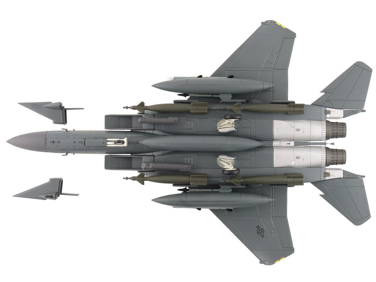 McDonnell Douglas F-15E Strike Eagle Fighter Aircraft "88-0705 90th Fighter Squadron Commanding Officer's Jet" (2005) United States Air Force "Air Power Series" 1/72 Diecast Model by Hobby Master-3