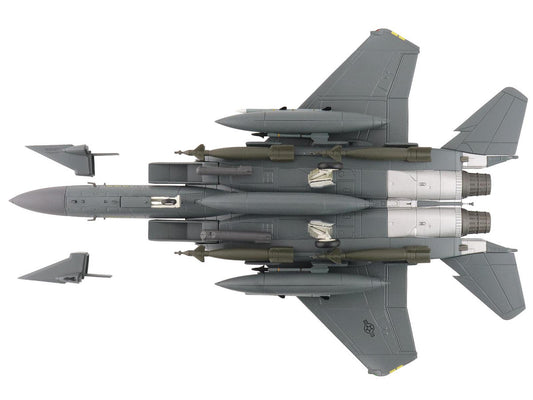 McDonnell Douglas F-15E Strike Eagle Fighter Aircraft "88-0705 90th Fighter Squadron Commanding Officer's Jet" (2005) United States Air Force "Air Power Series" 1/72 Diecast Model by Hobby Master Hobby Master