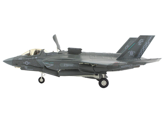 Lockheed Martin F-35B Lightning II Aircraft "VMFA-225 Vikings Yuma Marine Corps Air Station" (2023) United States Marine Corps "Air Power Series" 1/72 Diecast Model by Hobby Master Hobby Master