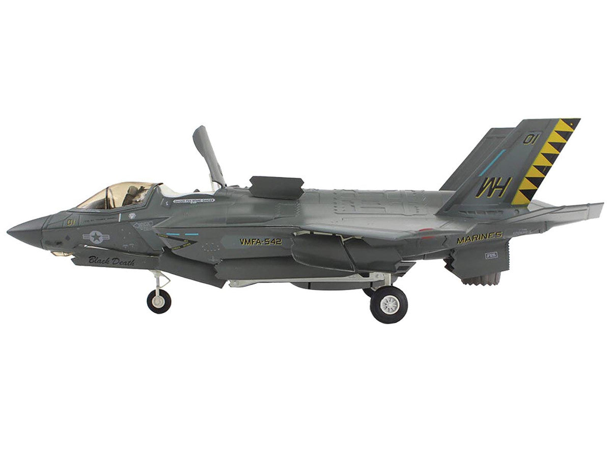 Lockheed Martin F-35B Lightning II Aircraft "Black Death VMFA-542 MCAS Cherry Point" (2023) United States Marine Corps "Air Power Series" 1/72 Diecast Model by Hobby Master Hobby Master