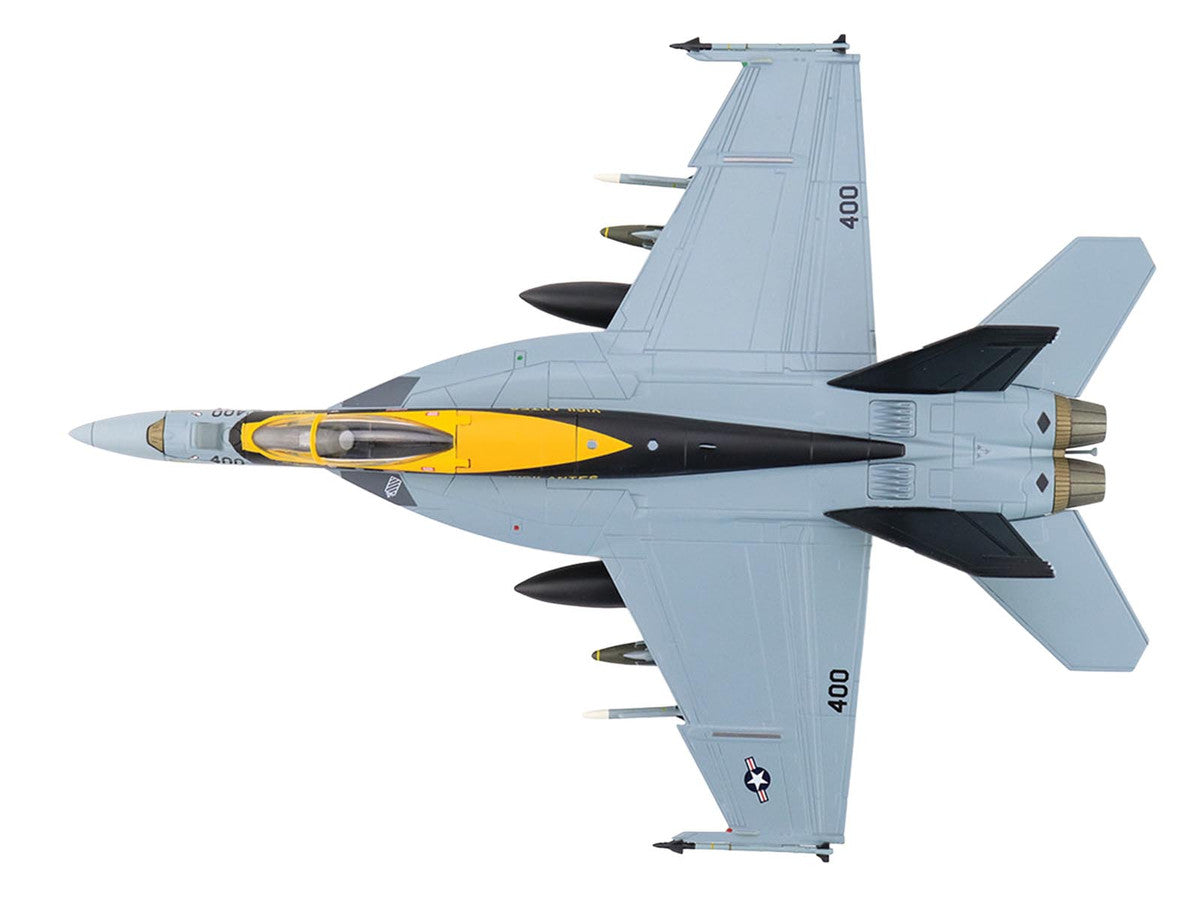 Boeing F/A-18E Super Hornet Fighter Aircraft "166828 VFA-151 Vigilantes USS Lincoln" (2021) United States Navy "Air Power Series" 1/72 Diecast Model by Hobby Master Hobby Master