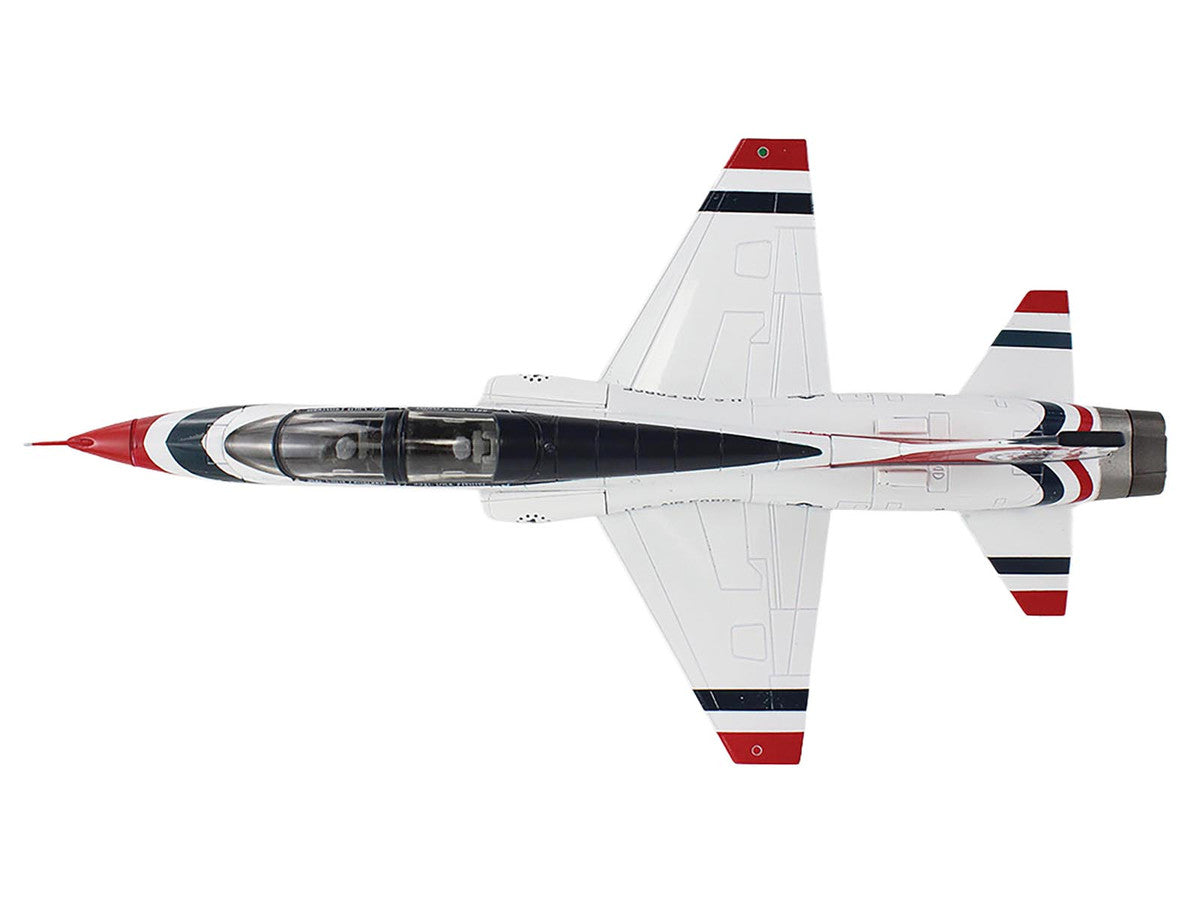 Northrop T-38 NASA Aircraft "#1 Thunderbirds Bicentennial Scheme" (1976) United States Air Force "Air Power Series" 1/72 Diecast Model by Hobby Master Hobby Master