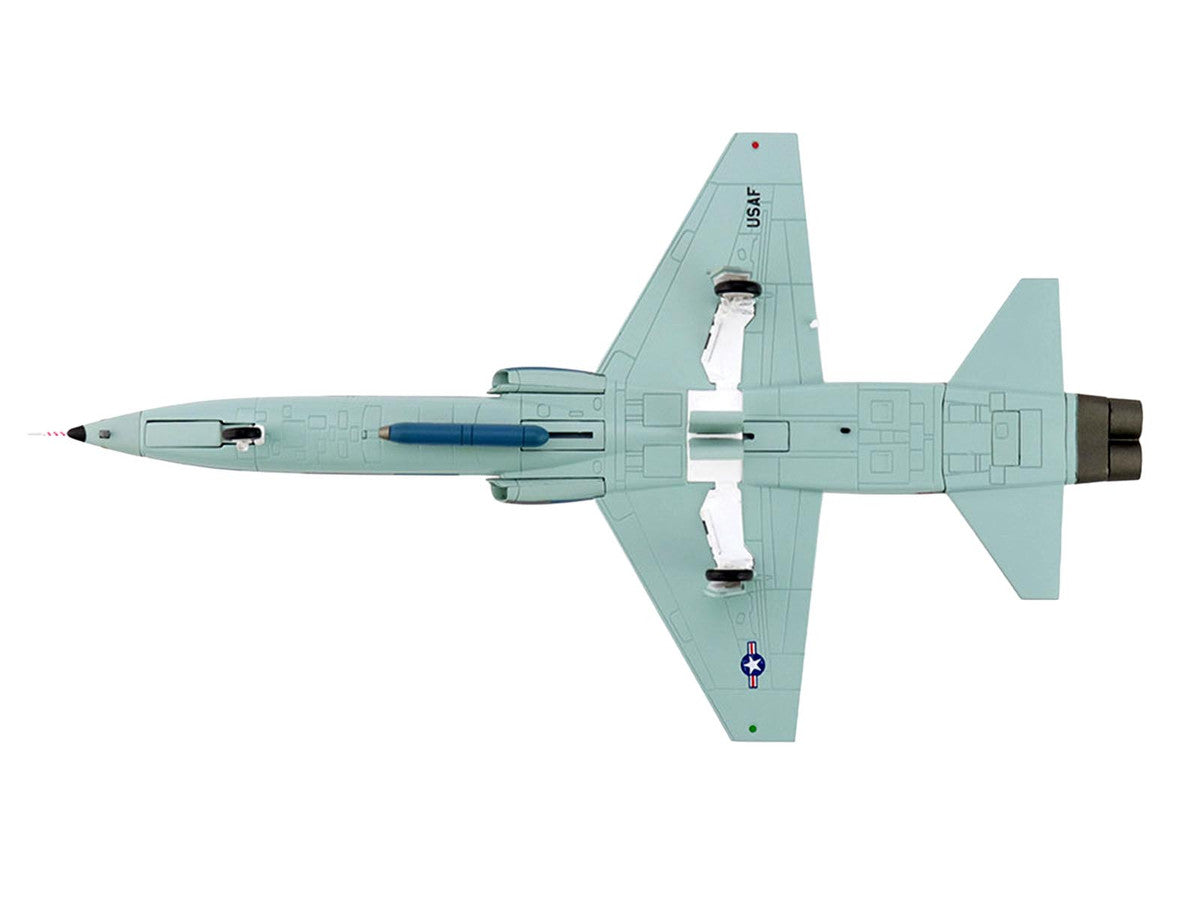 Northrop AT-38B Talon Aircraft "63-8172 479th TTW LIFT Trainer NASA" (1980s) United States Air Force "Air Power Series" 1/72 Diecast Model by Hobby Master Hobby Master