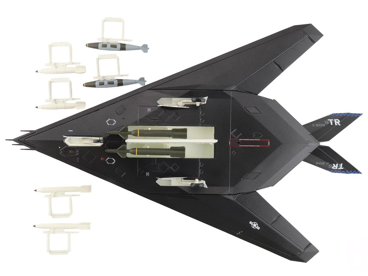 Lockheed F-117A Nighthawk Stealth Aircraft "84-0809" (2022) United States Air Force "Air Power Series" 1/72 Diecast Model by Hobby Master-2