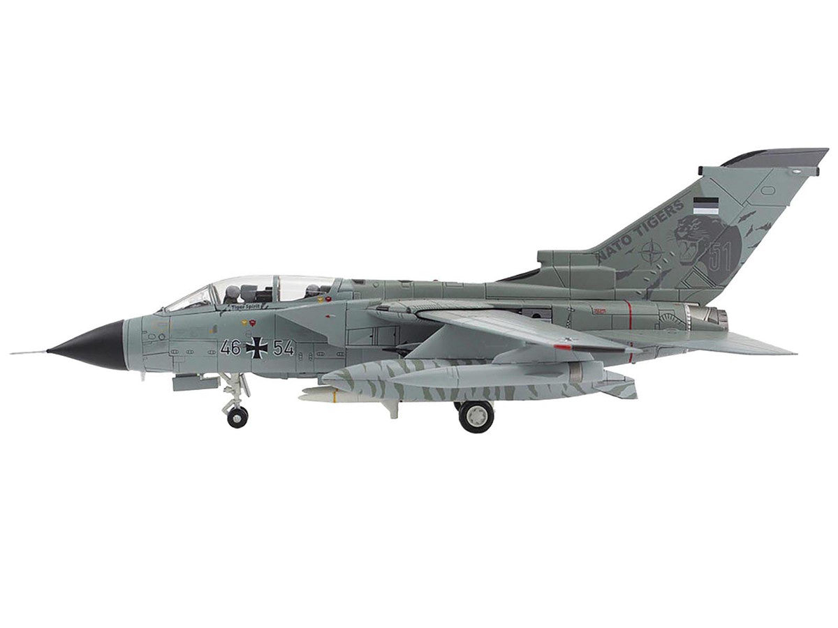 Panavia Tornado ECR Fighter-Bomber Aircraft "46+54 Tactical Air Wing 51 Schleswig-Jagel Air Base Germany" (2017) German Luftwaffe "Air Power Series" 1/72 Diecast Model by Hobby Master-0