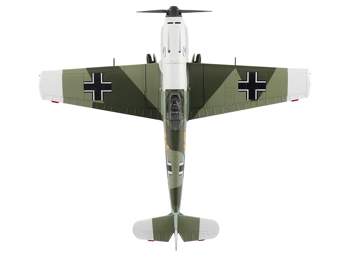 Messerschmitt Bf 109E-3 Fighter Aircraft "Yellow 15 Karl Wolff III/JG 52 France" (1940) German Luftwaffe "Air Power Series" 1/48 Diecast Model by Hobby Master Hobby Master