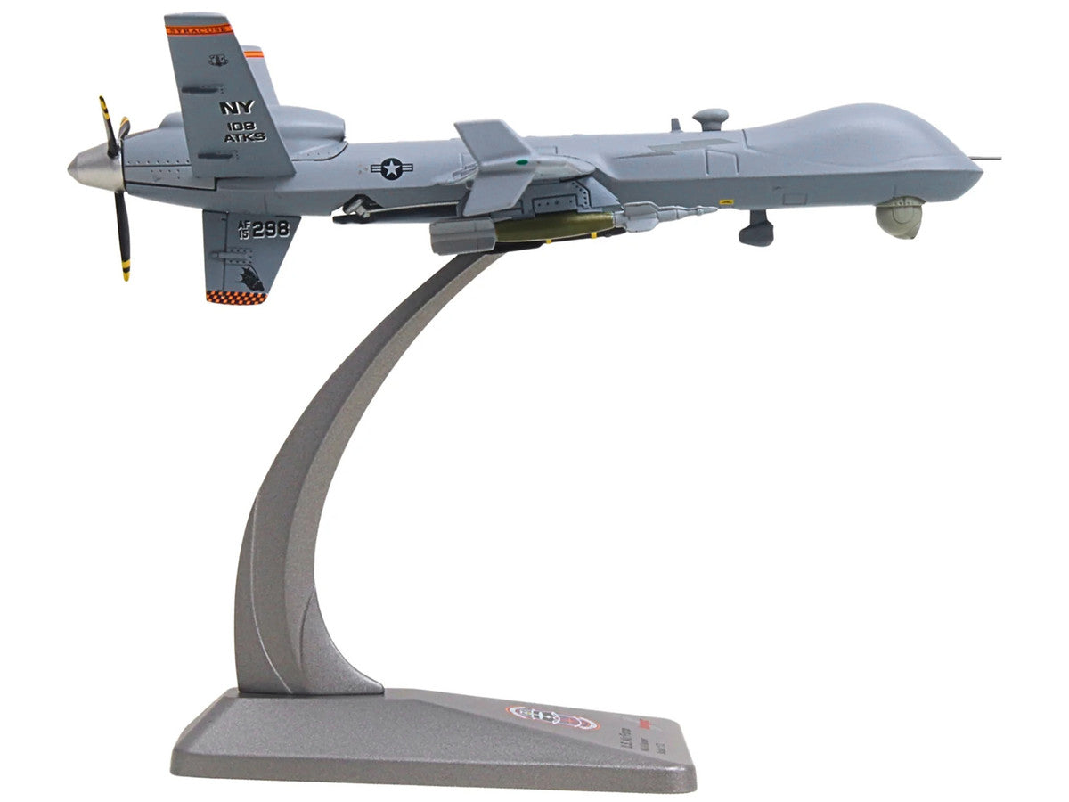 General Atomics MQ-9A Reaper Block 5 UAV "New York Air National Guard 108th Attack Squadron Hancock Field Air National Guard Base" United States Air Force "Military" Series 1/72 Diecast Model by Herpa-2