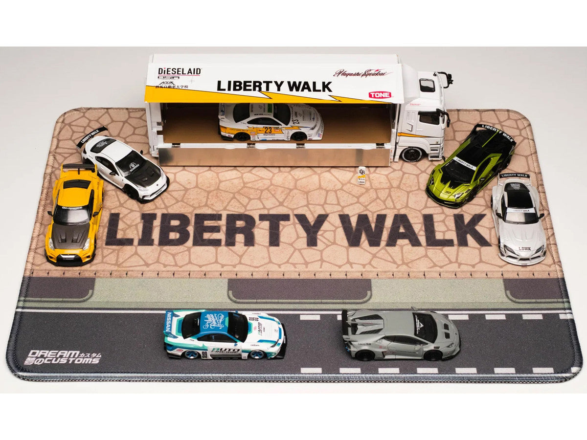 Desktop Display Mat "Liberty Walk" by Dream Customs Dream Customs