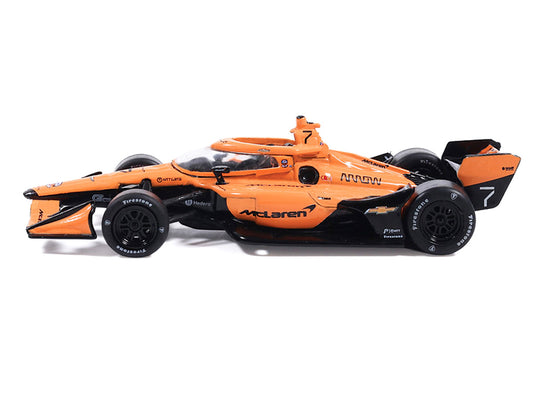 Dallara IndyCar #7 Christian Lundgaard "McLaren" Arrow McLaren IndyCar Team (Road Course Configuration) "NTT IndyCar Series" (2026) 1/64 Diecast Model by IXO Models-0