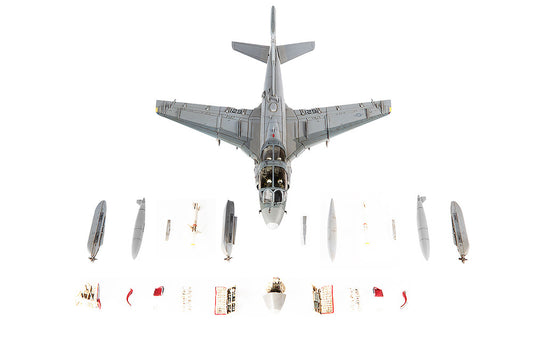 Grumman EA-6B Prowler Attack Aircraft "VAQ-141 Shadowhawks Desert Storm" (1991) United States Navy 1/72 Diecast Model by JC Wings-0