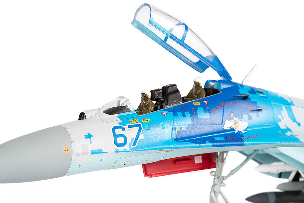 Sukhoi Su-27UB Flanker Aircraft "831st Tactical Aviation Brigade" (2017) Ukrainian Air Forces 1/72 Diecast Model by JC Wings-1