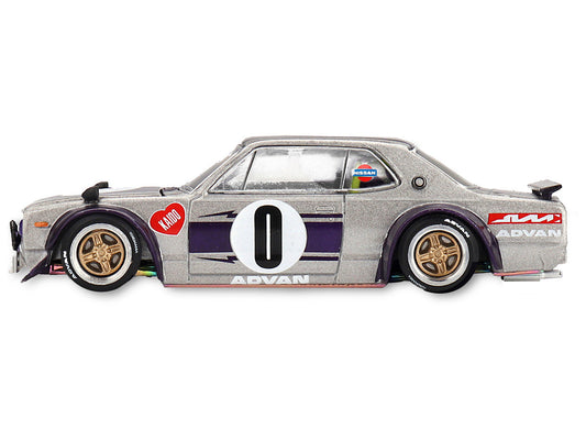 Nissan Skyline 2000GT-R (KPGC10) "Kaido Works V1" RHD (Right Hand Drive) #0 Silver Metallic with Purple Stripes (Designed by Jun Imai) "Kaido House" Special 1/64 Diecast Model Car by Mini GT Mini GT