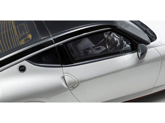 Nissan Fairlady Z NISMO RHD (Right Hand Drive) White with Black Top 1/18 Model Car by Kyosho Kyosho