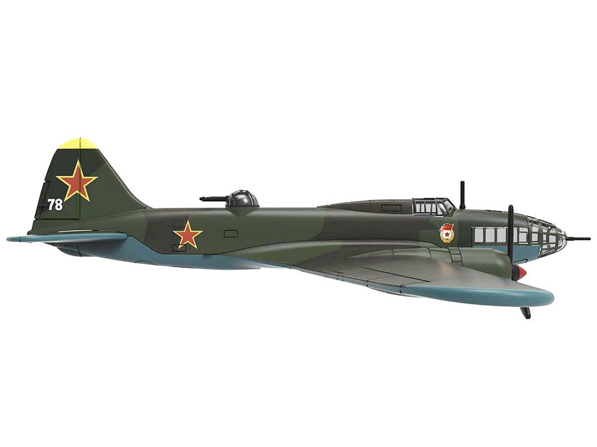 Ilyushin IL-4 Bomber Aircraft "Soviet Baltic Fleet Guards Regiment" (1942) "Planes of World War II" Series 1/144 Diecast Model Airplane by Luppa-1
