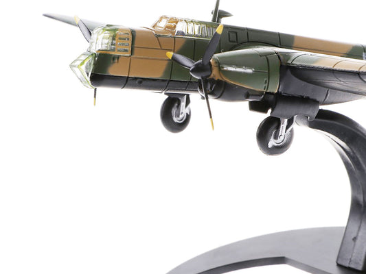 Armstrong Whitworth Whitley Mk.V Bomber Aircraft "No. 102 Squadron RAF Driffield" Royal Air Force (1940) "Planes of World War II" Series 1/144 Diecast Model Airplane by Luppa Luppa