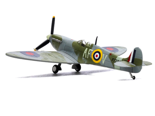 Supermarine Spitfire Mk IIa Fighter Aircraft "P7290 Air Fighting Development Unit RAF Duxford" (1942) Royal Air Force 1/72 Diecast Model by Legion-1