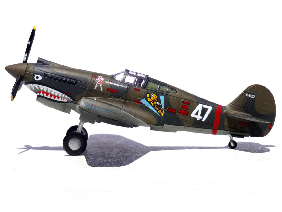 Curtiss P-40B/C Warhawk Fighter Aircraft "White 47 Robert T. Smith 3rd Squadron Hell's Angels Chinese Air Force Burma" (1942) 1st American Volunteer Group 1/72 Diecast Model Airplane by Legion-1