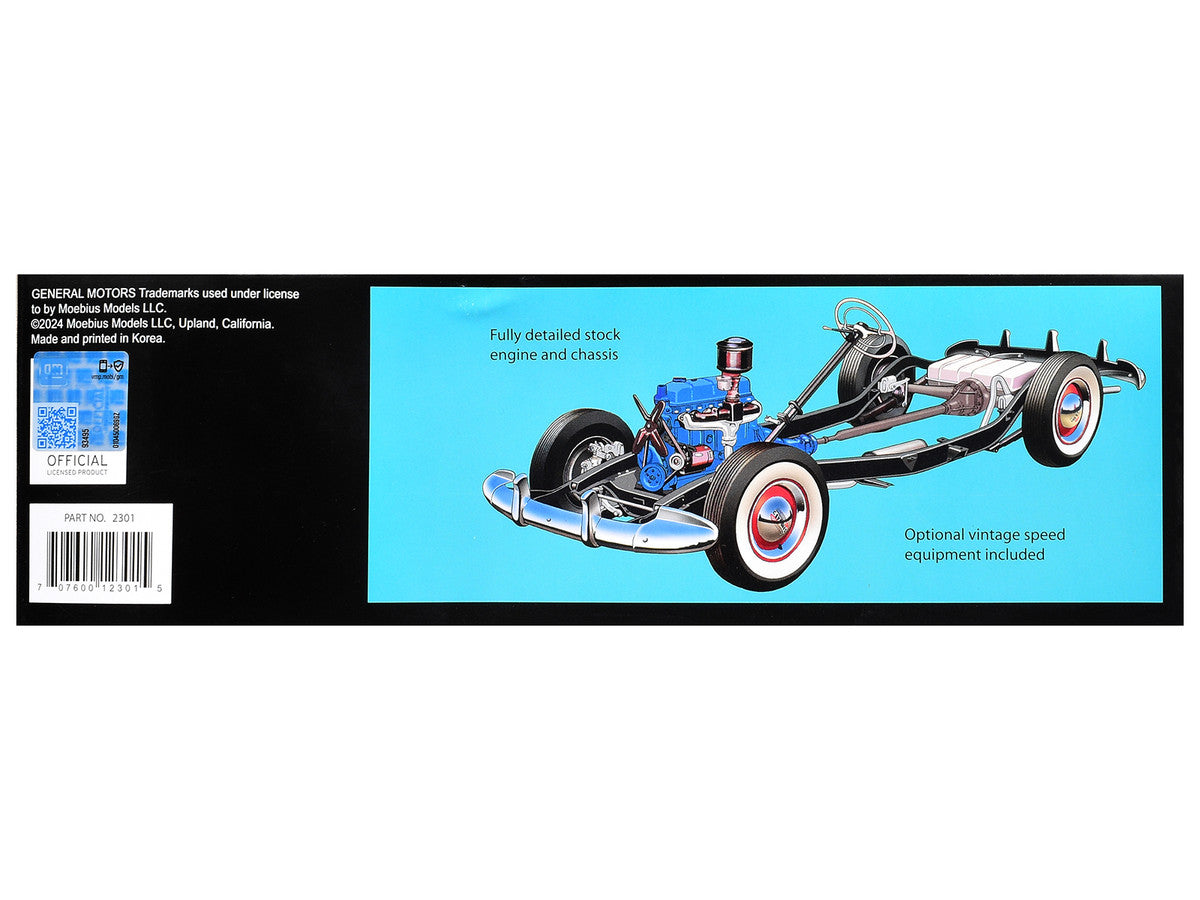 Skill 3 Model Kit 1947 Chevrolet Fleetmaster 3-in-1 Kit 1/25 Scale Model by Moebius Moebius